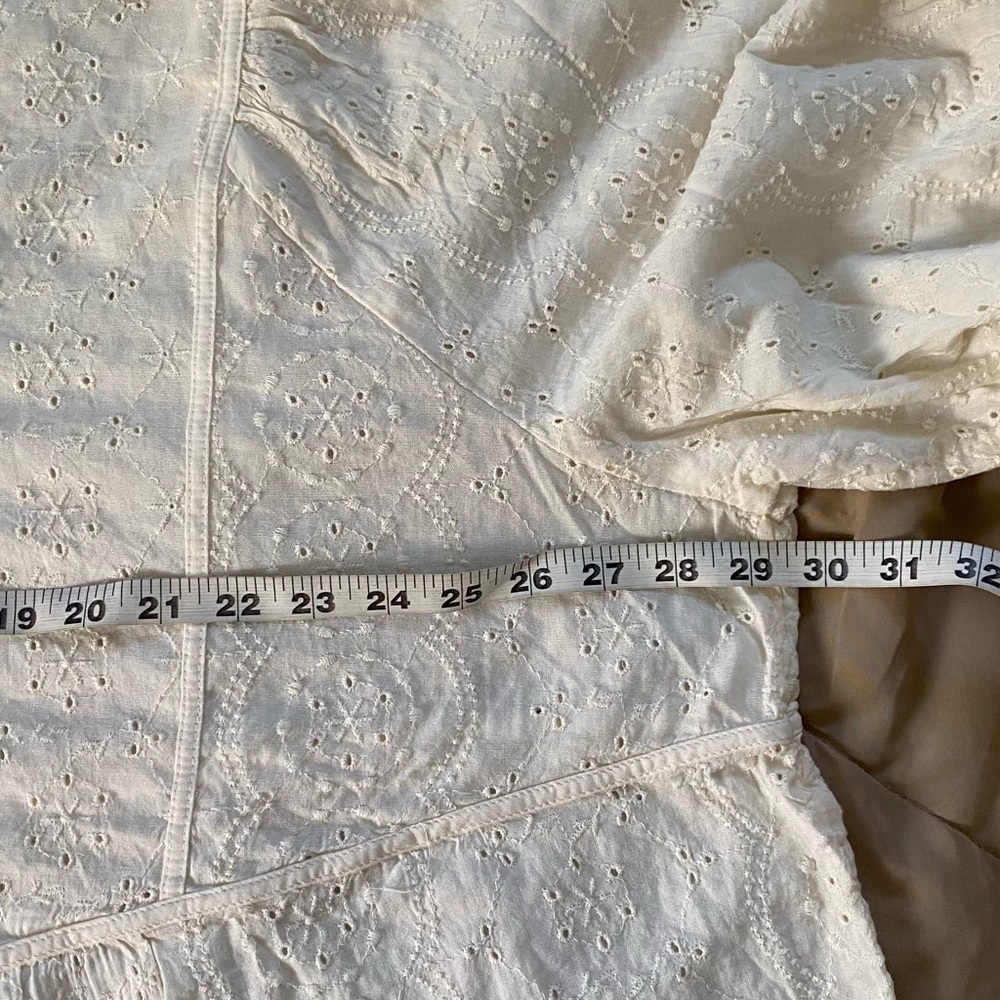 NWT - Old Navy Oversized Blouse with Embroidery Details- Size: 3X - Picture 7 of 16